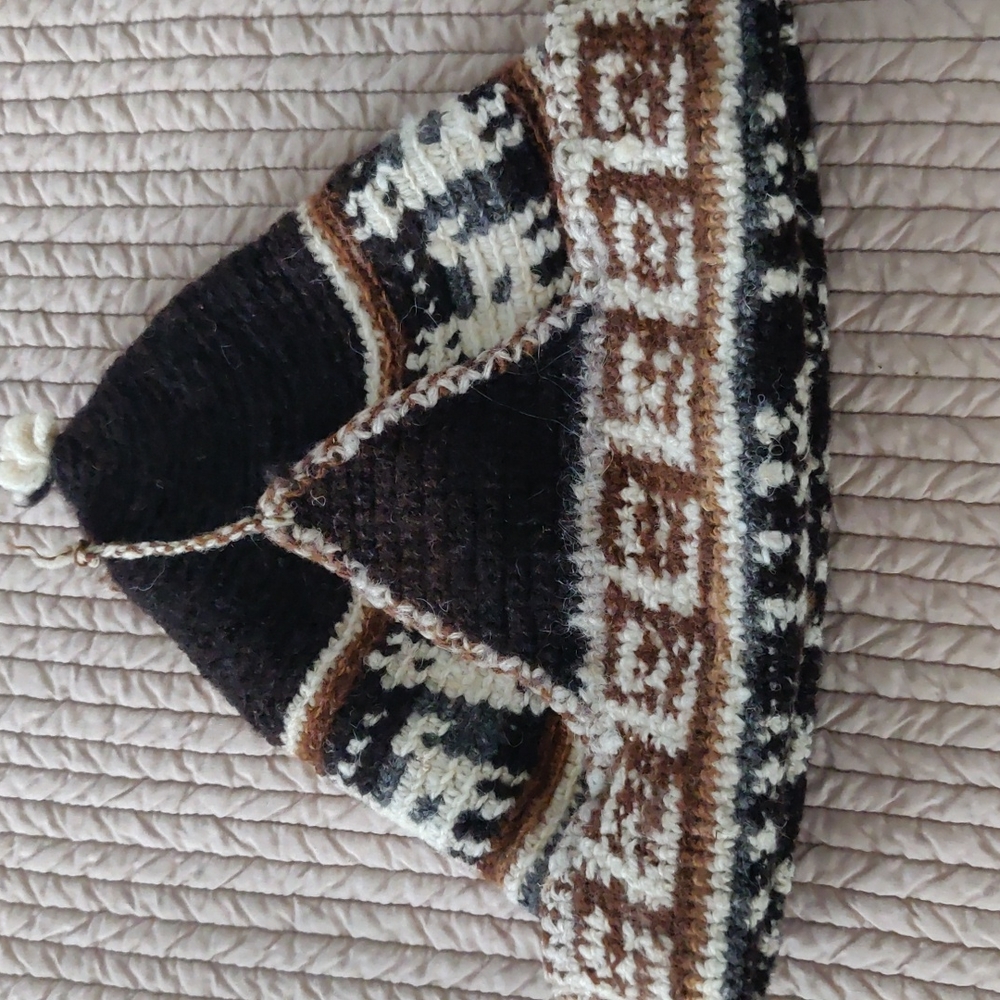 Peruvian Hat - image 5